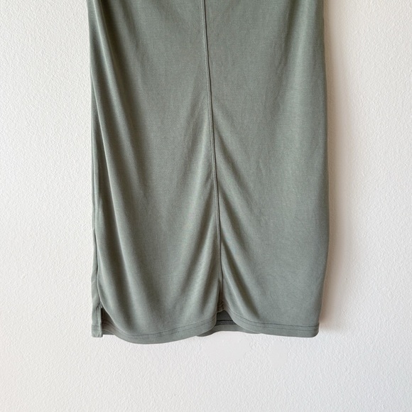 Abercrombie and Fitch Pocket T Shirt Dress - Picture 9 of 11